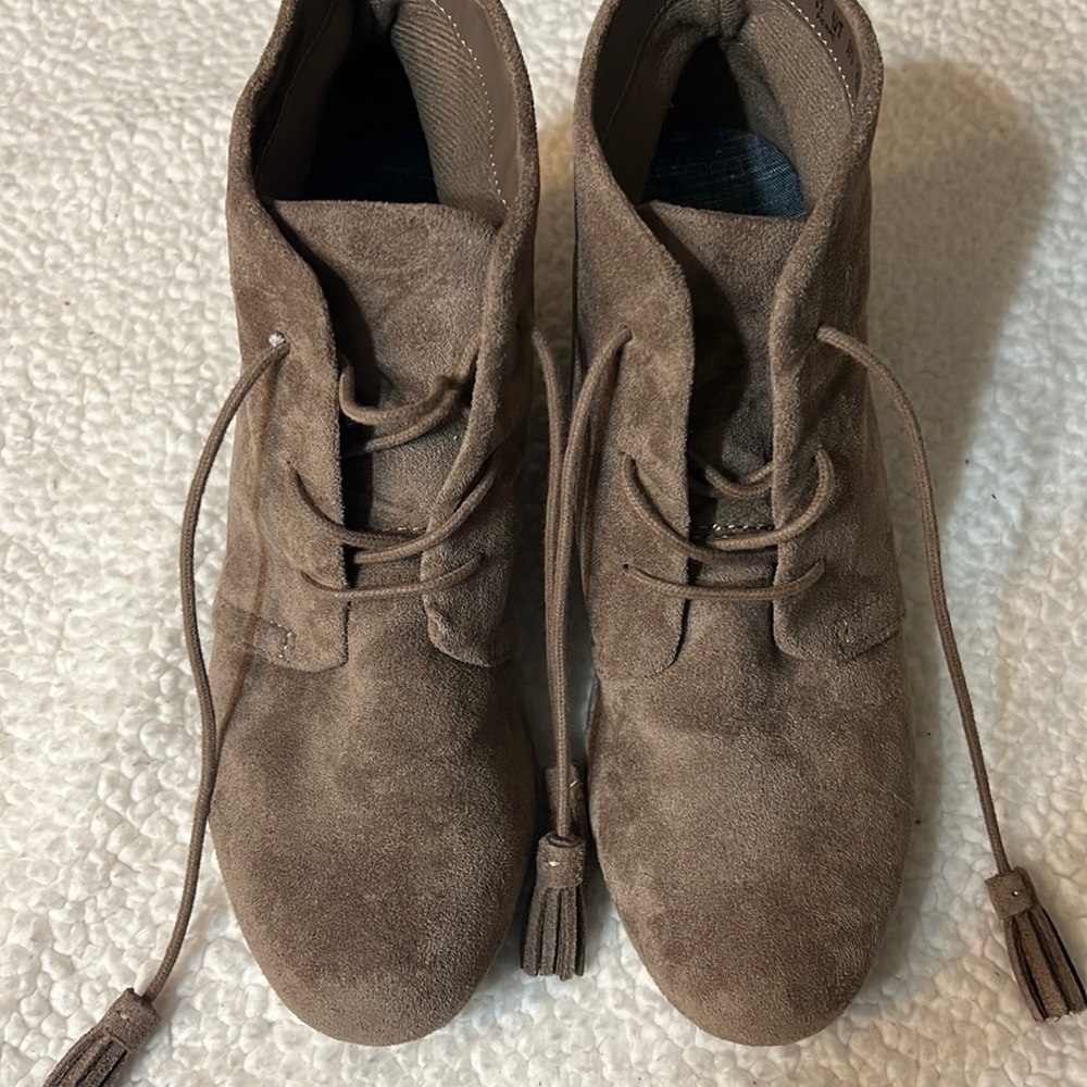 Dr. Scholl's Pierre Memory Foam Wedge Booties
